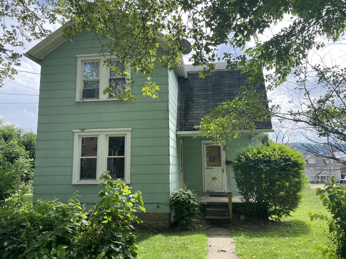 Primary Photo - 708 Penn Ave