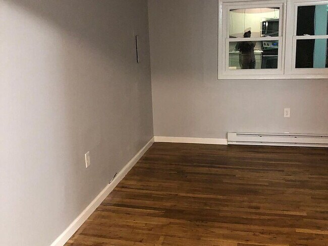 Foto del edificio - 74 S Ward St