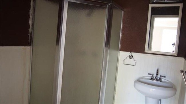 Building Photo - 5216 Mallory Dr