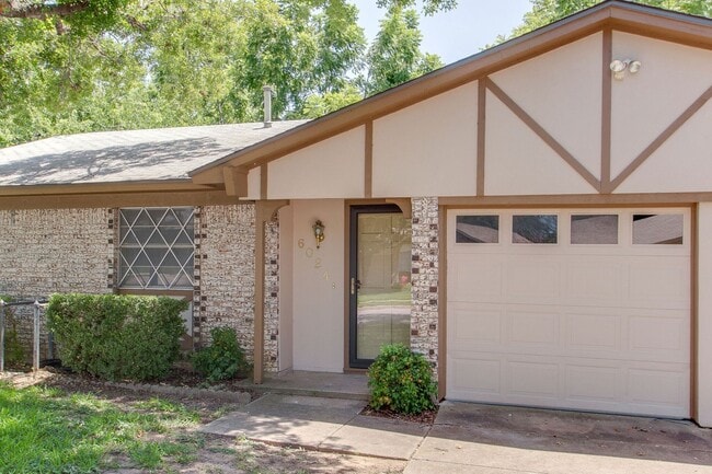 Building Photo - No Carpet! Great tree shaded yard!