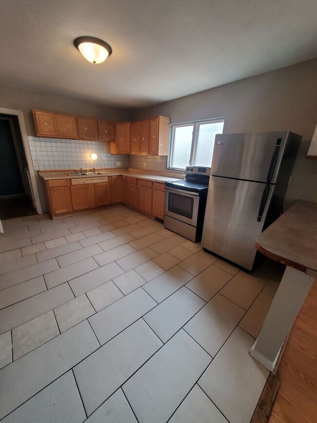 Foto del edificio - 2164 N 37th St