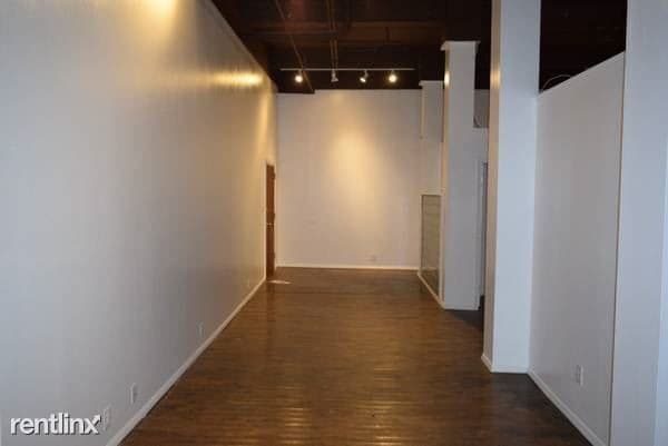 Primary Photo - 1730 N 5th St