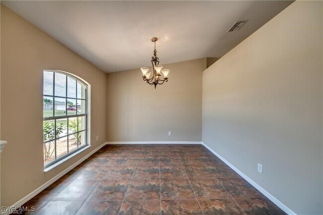 Building Photo - 2248 NW 5th Terrace