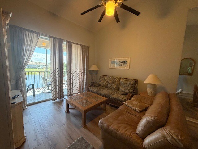 Foto del edificio - 16471 Millstone Cir