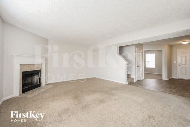 Building Photo - 2473 Foxtail Dr