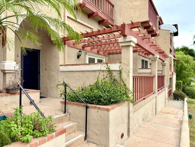 Foto del edificio - Beautiful Townhome on The Legends Golf Cou...