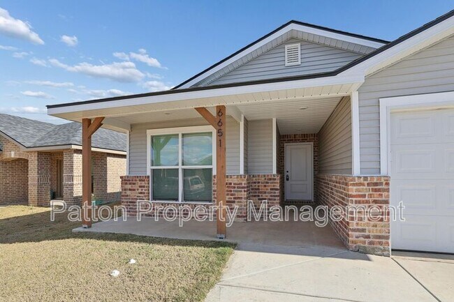 Foto del edificio - 6651 Athens St