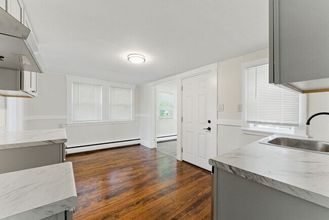 Building Photo - 357 Granite St