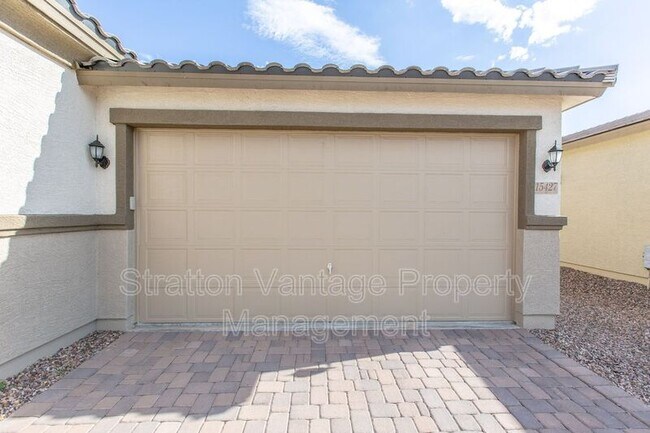 Building Photo - 15427 W Windward Ave