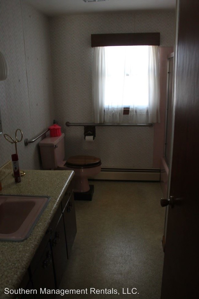 Foto del edificio - 3 br, 1.5 bath House - 1135 Fawn Grove Road