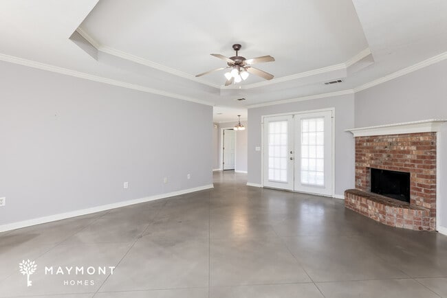 Building Photo - 102 Red Oak Cove