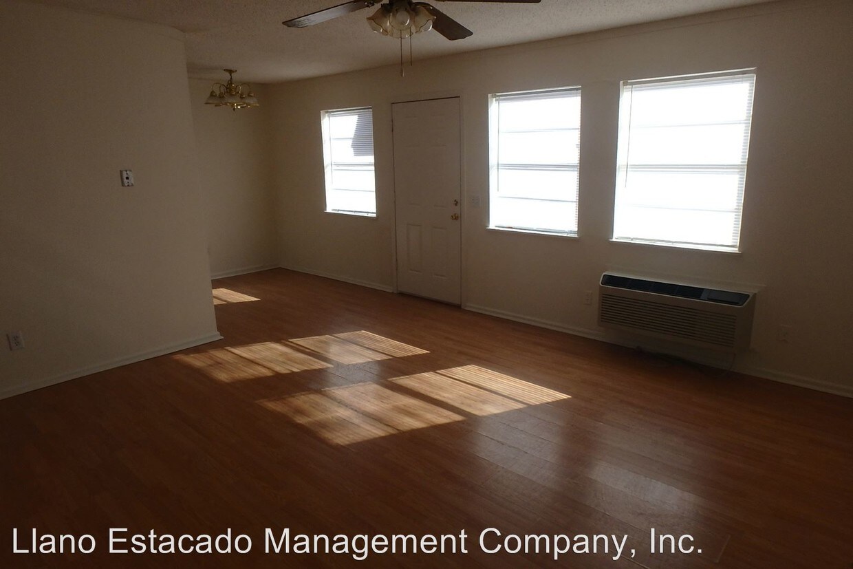 Foto principal - 2707 6th Ave