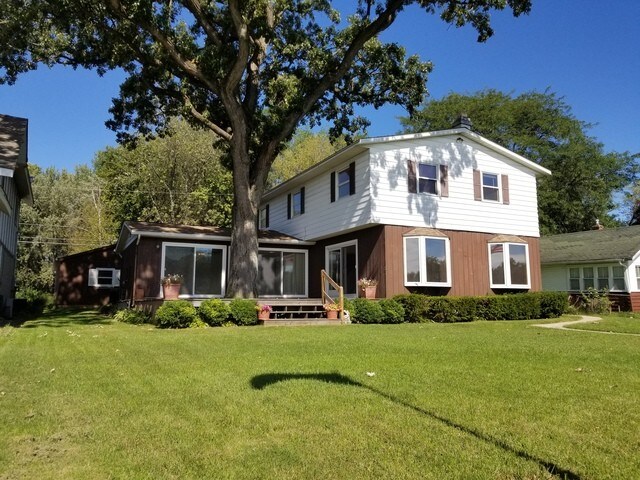 Primary Photo - 1611 Sunnyside Beach Dr
