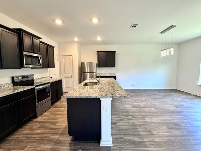 Foto del edificio - 109 Sunnymeade Ln