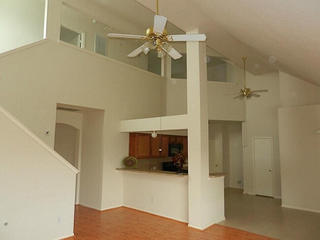 Building Photo - 4731 Montclair Hill Ln