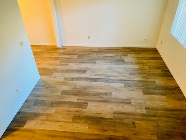 Foto del edificio - LIVE NEAR THE BEACH & THE BAY 2BD/1.5BA TOWNHOME IN PACIFIC BEACH! $3,195/mo!