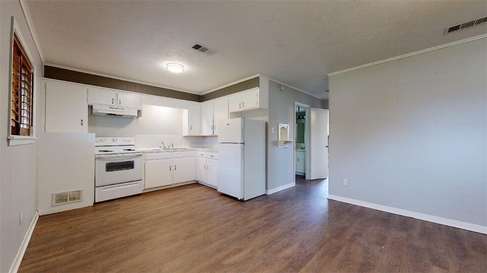 Foto principal - 16567 Farm to Market Rd 2154