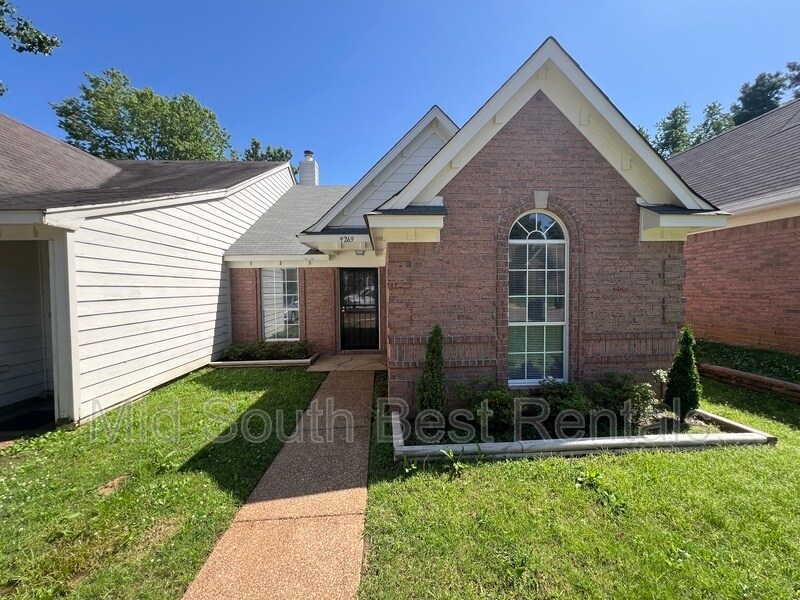 Primary Photo - 9269 Grove Manor Dr