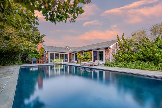 Foto del edificio - 48 Sandpiper Ln