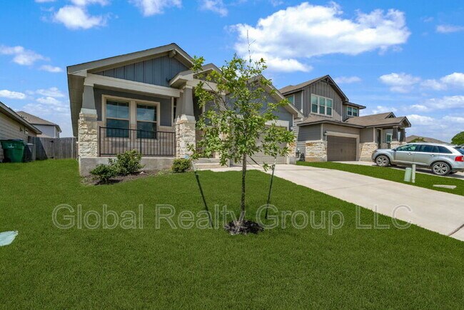 Building Photo - 1220 Ella Xing