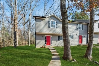 Building Photo - 752 Barnes Mill Trace NE