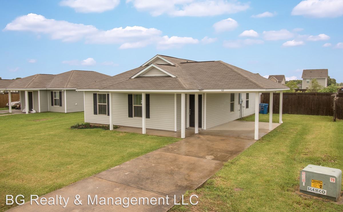 Foto principal - 102 Ryan Acres Way