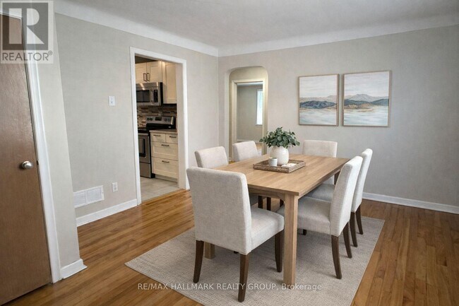 Photo du bâtiment - 86 Gilchrist Ave