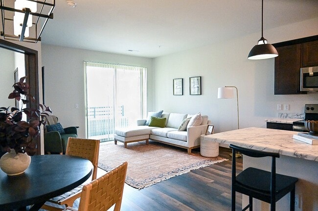 Building Photo - Esker Apartments