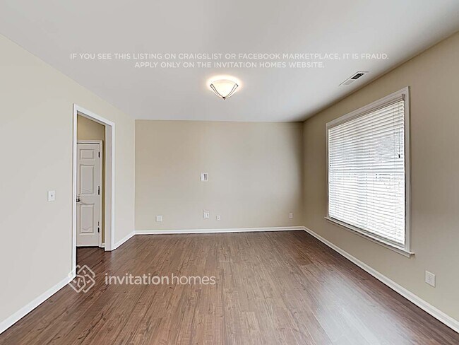 Foto del edificio - 357 Collinsworth Dr