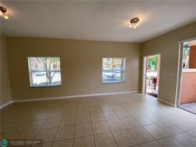 Foto del edificio - 1066 SW 143rd Ave