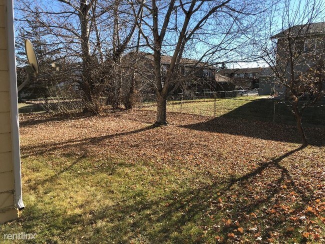 Building Photo - 2 br, 1 bath Apartment - 332 Westchester Sq N