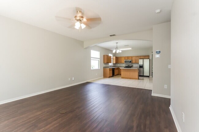 Building Photo - 12121 Fall Creek Ct