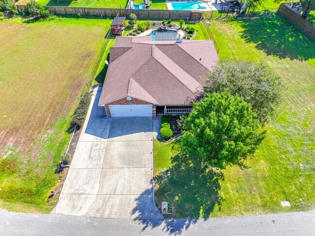 Building Photo - 13417 Bunker Hill Dr