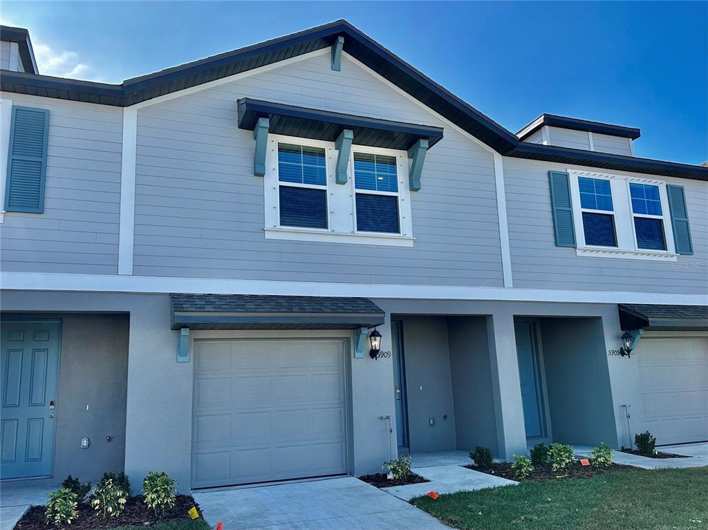 Foto principal - 5909 SAILOR COAST Way