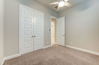 Building Photo - 9884 Preserve Wy