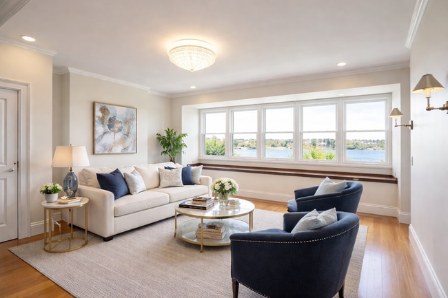 Building Photo - 214 Commonwealth Ave