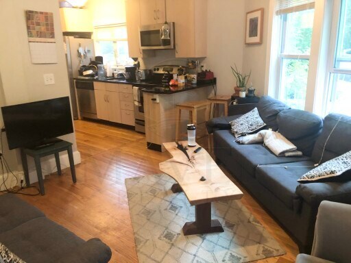 Primary Photo - 56 Cedar St