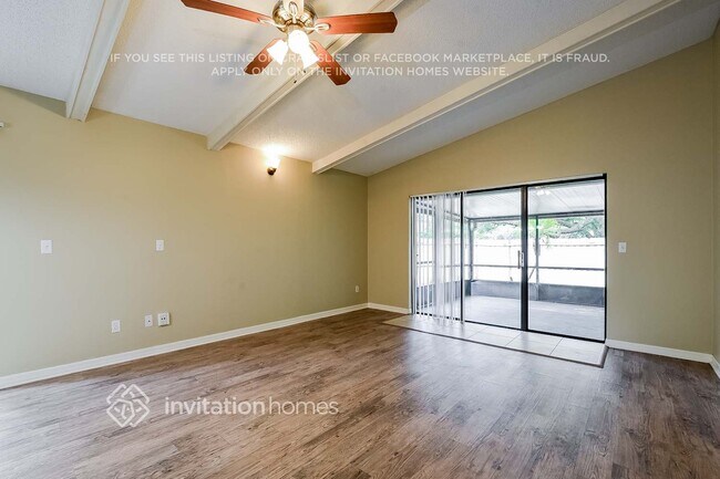 Foto del edificio - 1401 Goolagong Ct