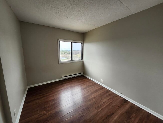 Building Photo - 155 Mystery Lake Dr