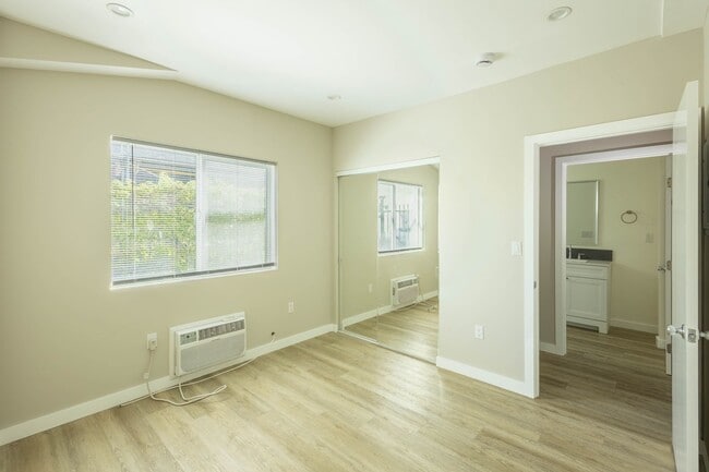 Photo - 1 Bed - Bright & Spacious Living in the Heart of LA | Modern Upgrades & Unbeatable Location Apartment