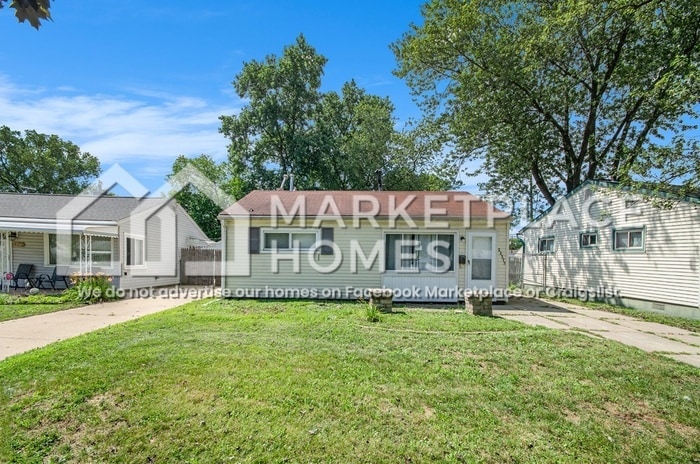 Foto principal - 22375 Eastwood Ave