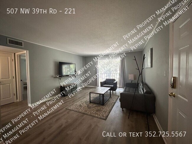Foto del edificio - 507 NW 39th Rd