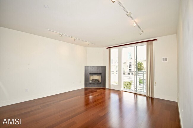 Foto del edificio - 2 br, 2 bath House - 75 Moss Street #14