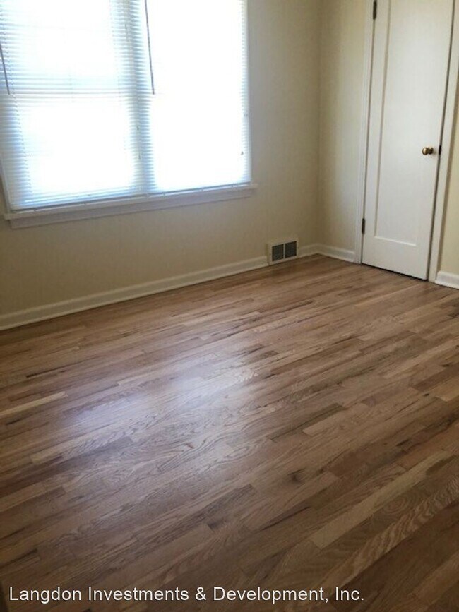 Building Photo - 2 br, 1 bath House - 714 CY Avenue