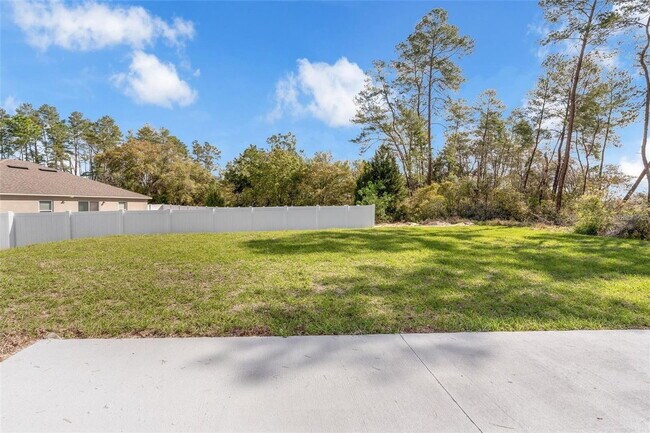 Foto del edificio - 4411 SW 172nd Street Rd
