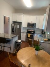 Building Photo - 774 Welch St SW