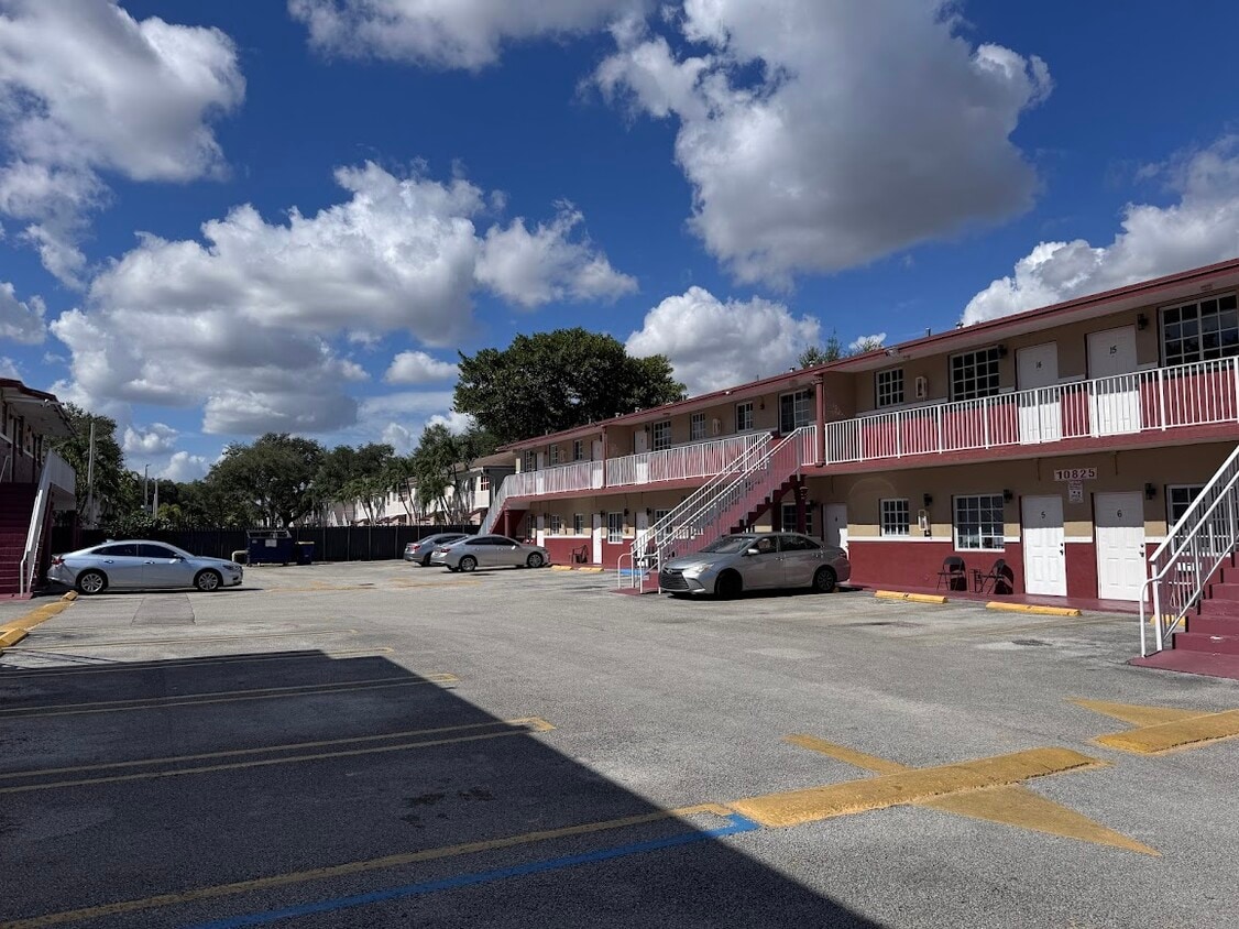 Foto principal - 10825 SW 86th St