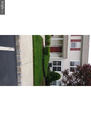 Building Photo - 616 Songbird Ct