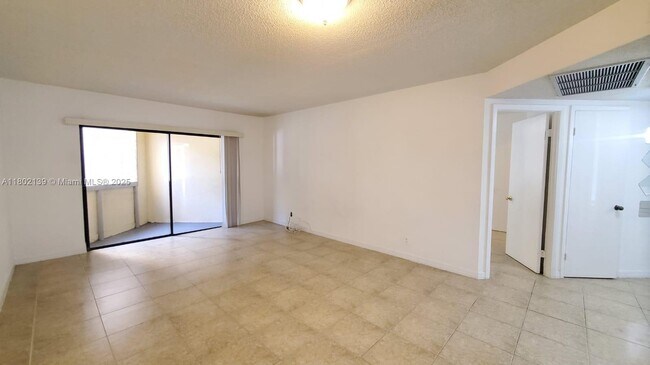 Building Photo - 8290 Lake Dr