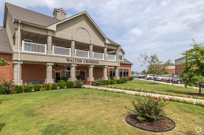 Building Photo - Walton Crossing